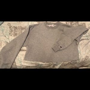 AUTHENTIC CHAMPION Women’s cropped pullover